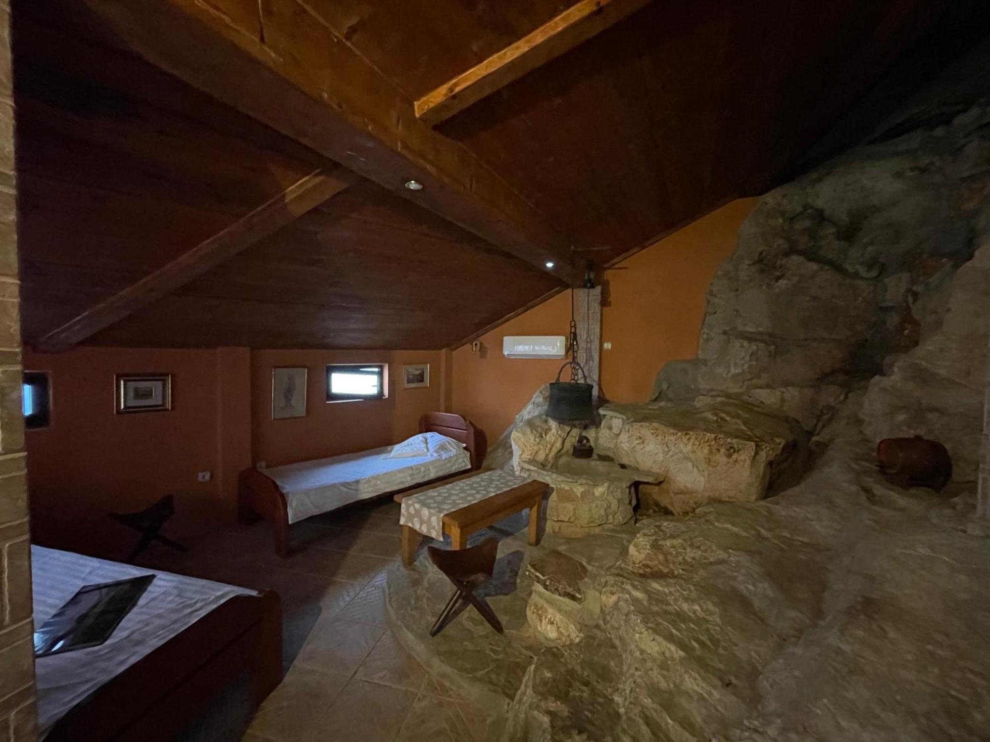 Cave Apartment Virpazar Zewnętrze zdjęcie