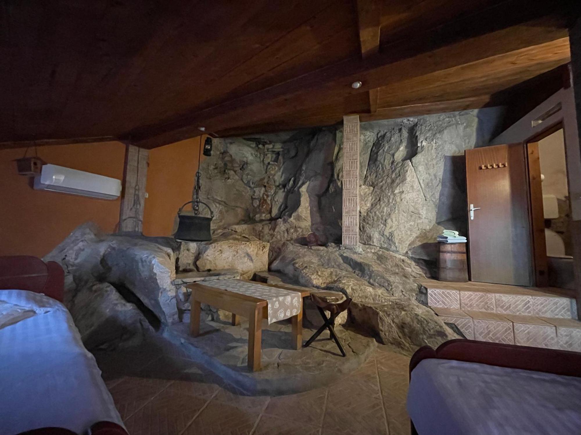 Cave Apartment Virpazar Zewnętrze zdjęcie